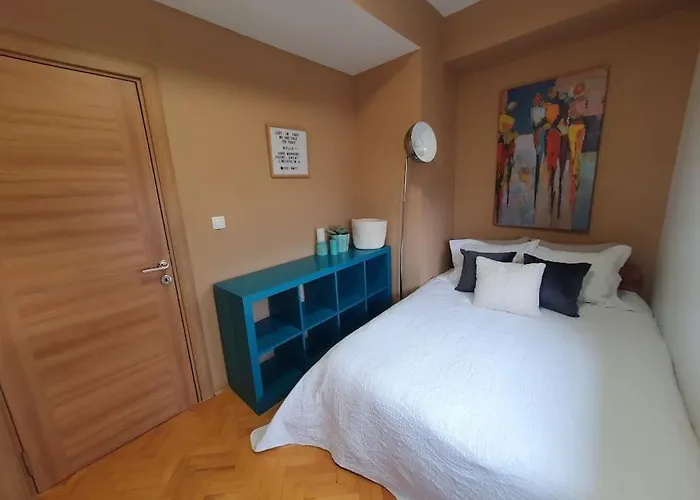 Station Apartment, Location In Апартаменти