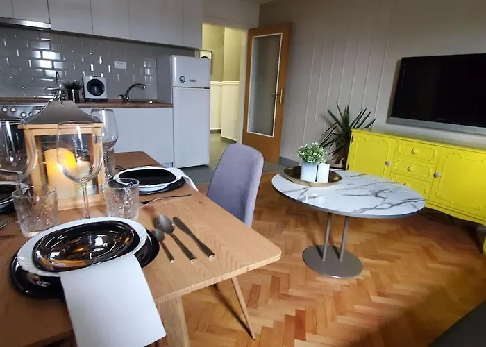 Station Apartment, Location In Апартаменти